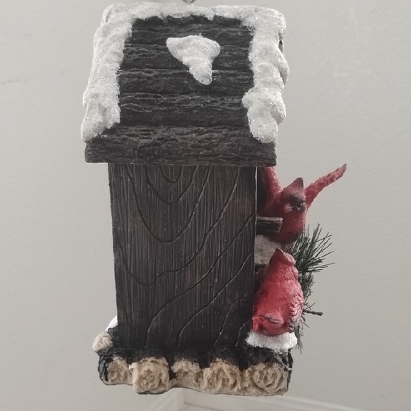 Rustic Red Cardinal Snowy Birdhouse - Picture 6 of 7